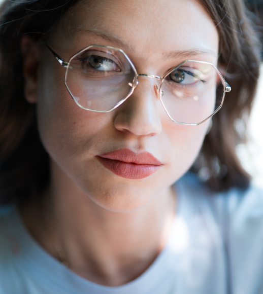 Mykita Ise 291 幾何学形 Champagne Gold 眼鏡 | SmartBuyGlasses 日本