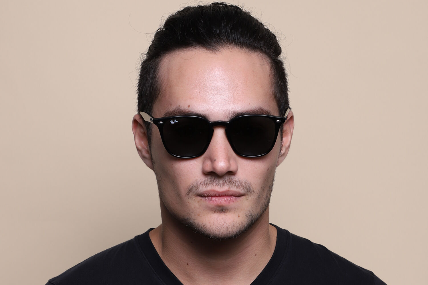 Ray-Ban RB4258F Asian Fit 601/71 スクエア ブラック サングラス