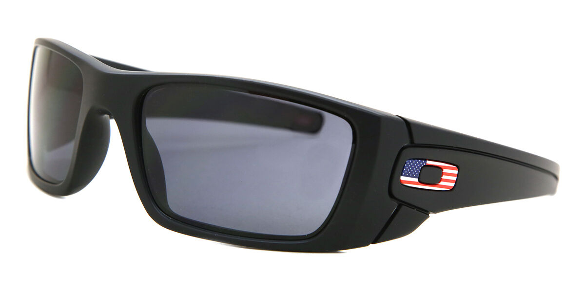 Oakley OO9096 FUEL CELL 909638 スクエア Matte Black サングラス
