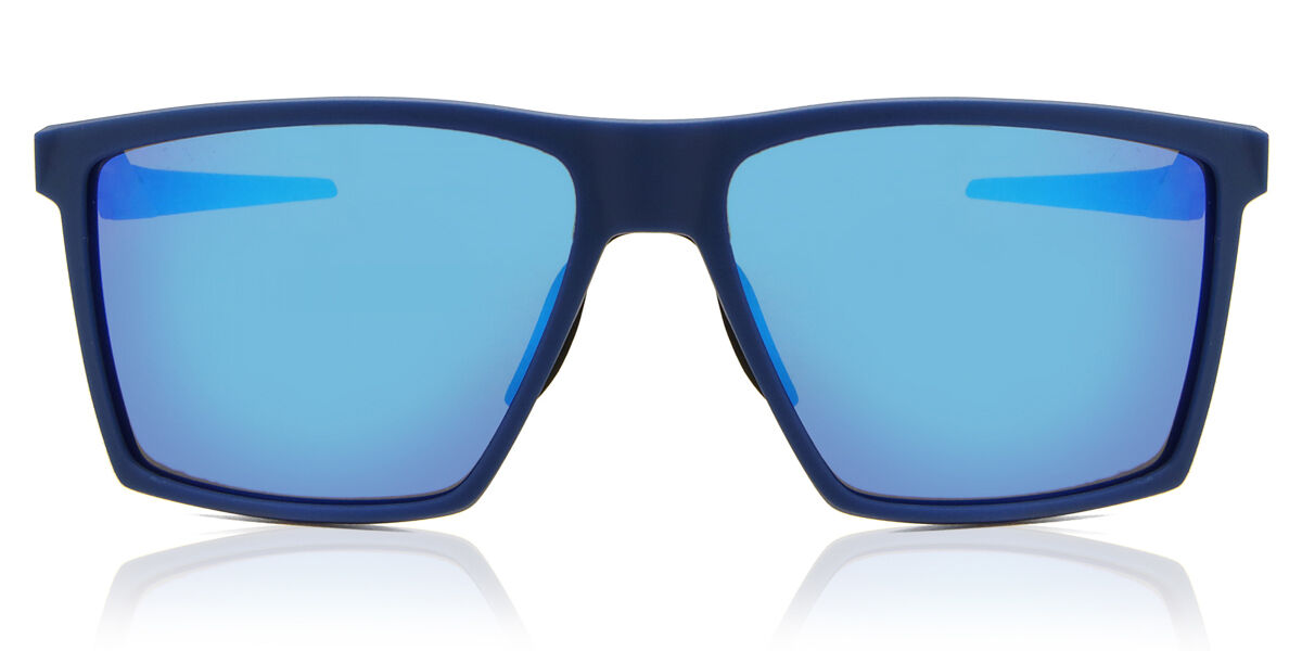 Oakley（オークリー）ブルー サングラス | SmartBuyGlasses JP