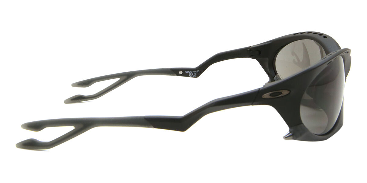 Oakley OO9437 PLANTARIS 943701 ラップアラウンド Matte Black