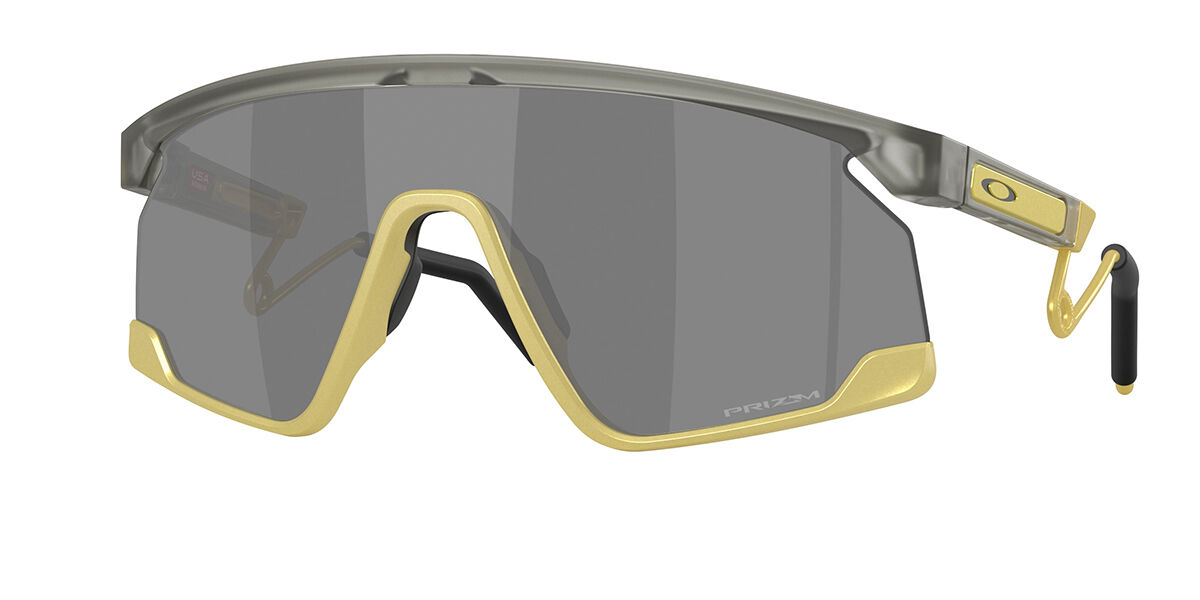 Oakley（オークリー）ゴールド サングラス | SmartBuyGlasses JP